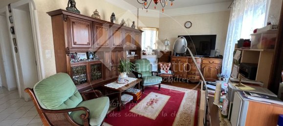 3 bedrooms House in Sancoins, France No. 83968 3