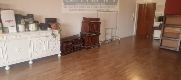 4 rooms Apartment in Rome, Italy No. 29341 7