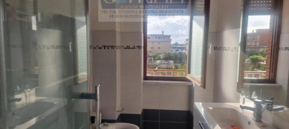 4 rooms Apartment in Rome, Italy No. 29341 14