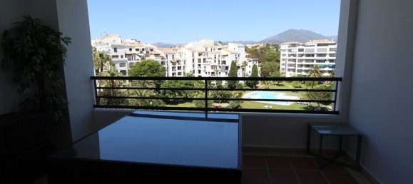 Ático de 4 dormitorios en Marbella, Spain No. 138375 5