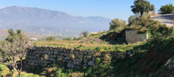 Земельный участок 1758м² в Охен, Испания № 155565 2