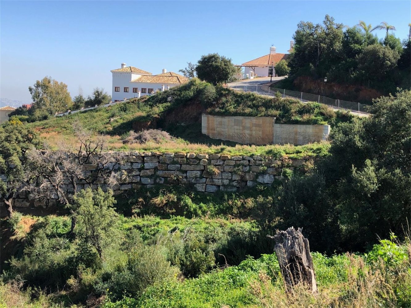 Земельный участок 1758м² в Охен, Испания № 155565