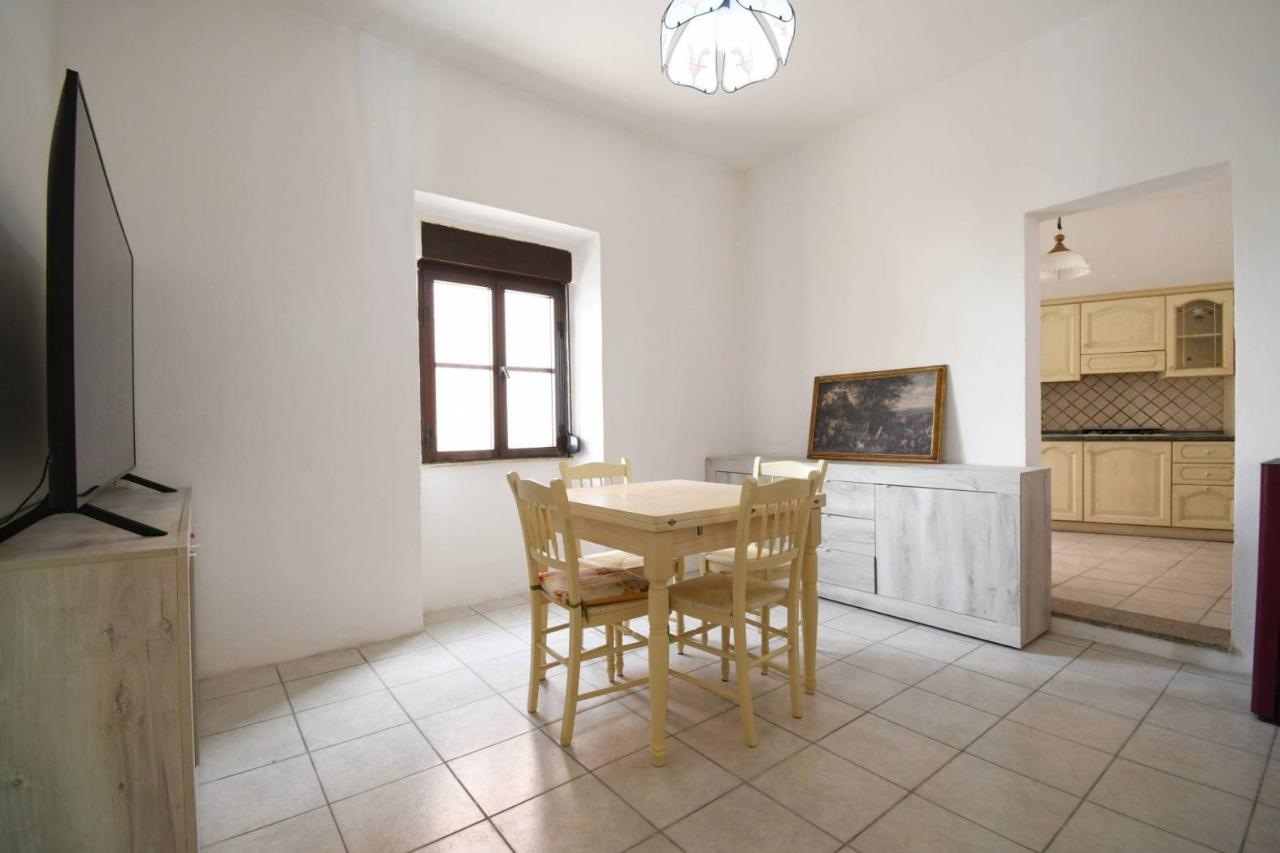 5 rooms Villa in Sarroch, Italy No. 34729