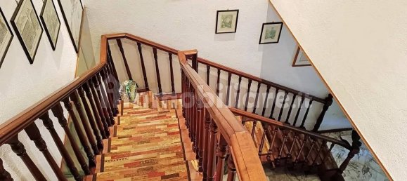 7 Schlafzimmer Villa in Pisa, Italy, Nr. 205264 6