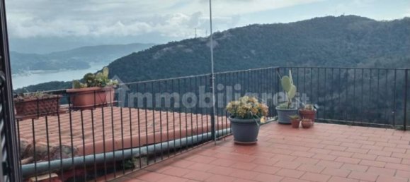 Casa de 3 dormitorios en La Spezia, Italy No. 201255 8