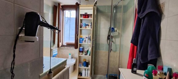 Casa de 4 divisões em Benevento, Italy N.º 121220 20