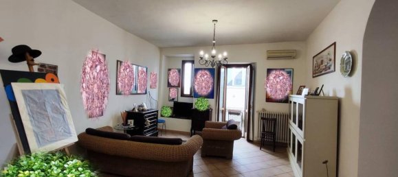 Casa de 4 divisões em Benevento, Italy N.º 121220 11