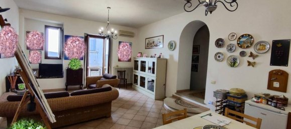 Casa de 4 divisões em Benevento, Italy N.º 121220 7