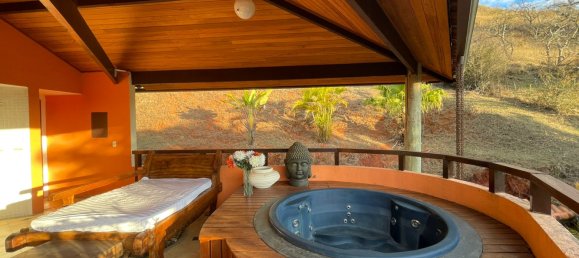 4 bedrooms Villa in Itaipava, Brazil No. 10 12