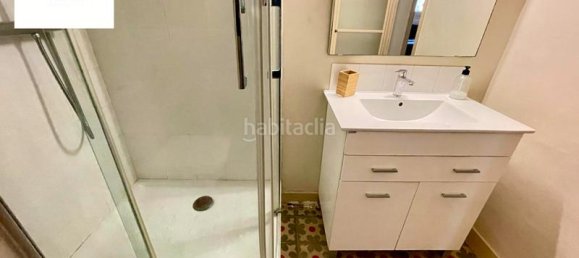 2 bedrooms Apartment in Ciutat Vella, Spain No. 114186 5