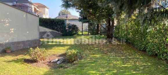 2 bedrooms House in Olgiate Olona, Italy No. 10535 35