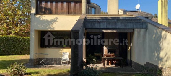 2 bedrooms House in Olgiate Olona, Italy No. 10535 11