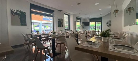 Gebäude in Milan, Italy 750m², Nr. 261637 22