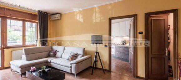 Apartamento de 2 dormitorios en Rome, Italy No. 370178 3