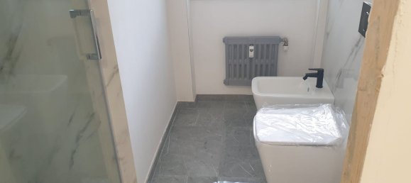 2 Schlafzimmer Wohnung in Genoa, Italy, Nr. 376392 17
