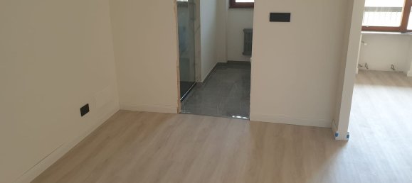 2 Schlafzimmer Wohnung in Genoa, Italy, Nr. 376392 15