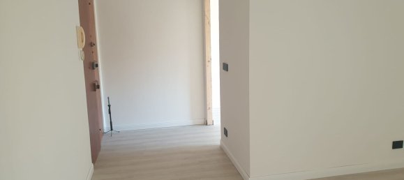 2 Schlafzimmer Wohnung in Genoa, Italy, Nr. 376392 19