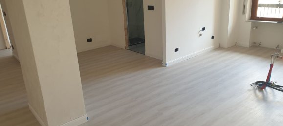 2 Schlafzimmer Wohnung in Genoa, Italy, Nr. 376392 28