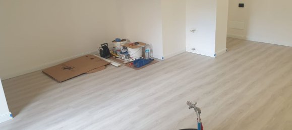 2 Schlafzimmer Wohnung in Genoa, Italy, Nr. 376392 8