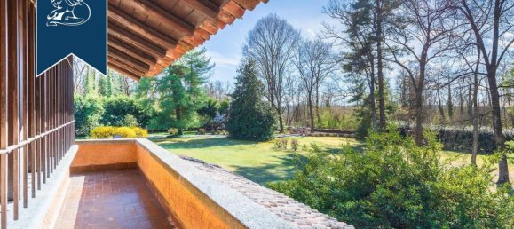 4 bedrooms Villa in Paruzzaro, Italy No. 352259 32