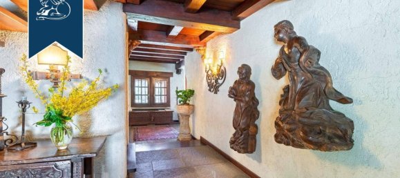 4 bedrooms Villa in Paruzzaro, Italy No. 352259 16