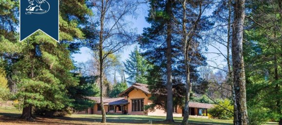 4 bedrooms Villa in Paruzzaro, Italy No. 352259 6