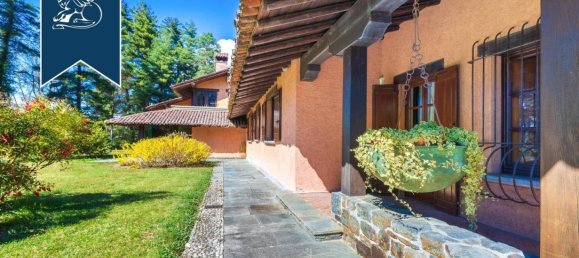 4 bedrooms Villa in Paruzzaro, Italy No. 352259 4