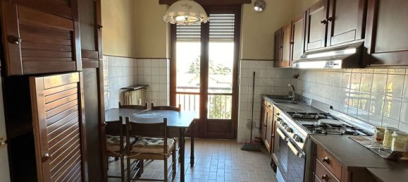 4 rooms Apartment in Vercelli, Italy No. 86262 19