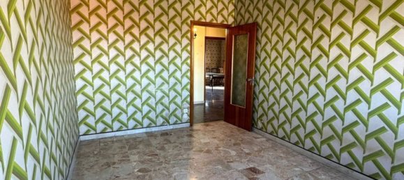 4 rooms Apartment in Vercelli, Italy No. 86262 10
