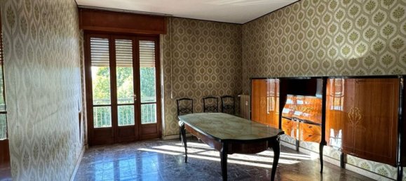 4 rooms Apartment in Vercelli, Italy No. 86262 6