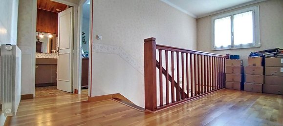 3 bedrooms House in Orleans, France No. 84238 4