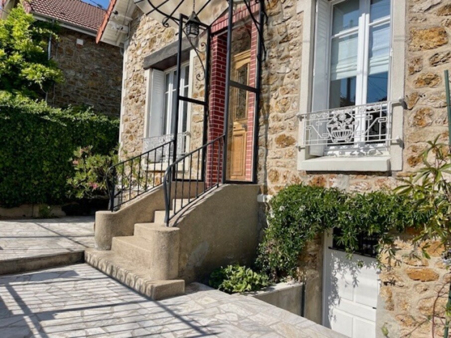 4 غرف نوم منزل في Savigny-sur-Orge, France رقم 324185
