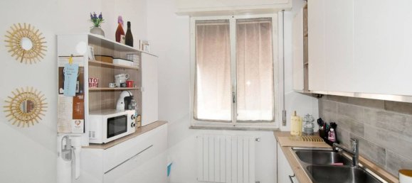 3 rooms Apartment in Parabiago, Italy No. 28768 7