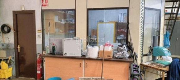 Entrepôt à Chartered Community of Navarre, Spain 230m² No. 86699 2