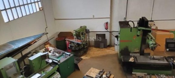 Entrepôt à Chartered Community of Navarre, Spain 230m² No. 86699 3