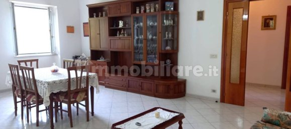 Villa de 3 dormitorios en Latina, Italy No. 285389 9