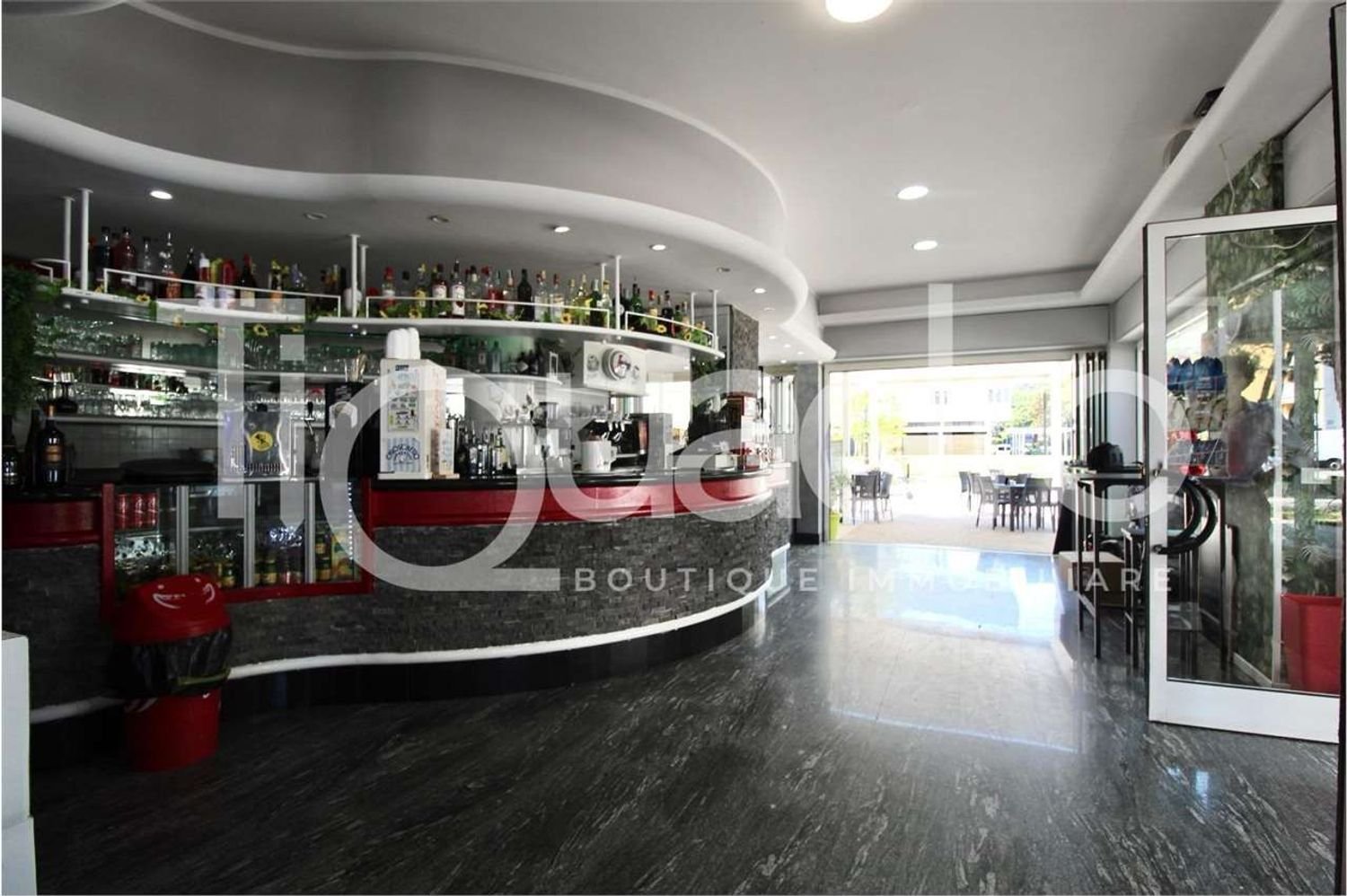 95m² Commercial property in Udine, Italy No. 98698