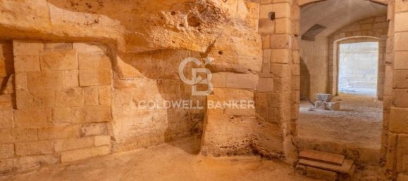 5 rooms Building in Gravina in Puglia, Italy No. 154627 11