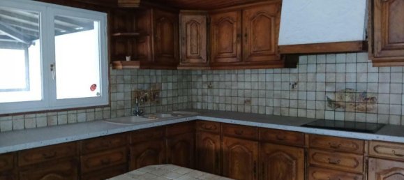 Здание 216м² в Луара, Франция № 192372 6