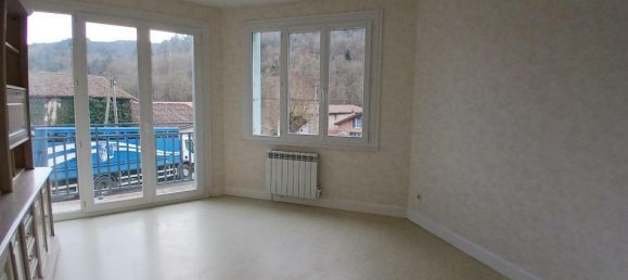 Здание 216м² в Луара, Франция № 192372 4