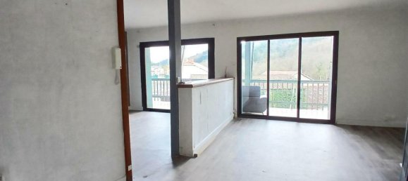 Здание 216м² в Луара, Франция № 192372 8