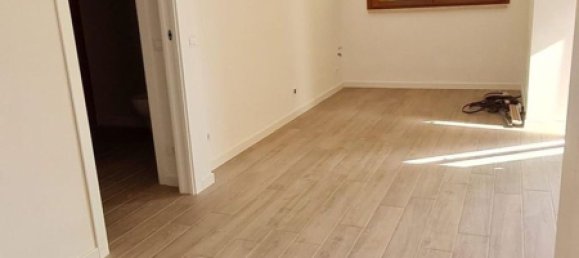 4 rooms Apartment in Colle di Val d'Elsa, Italy No. 67579 2