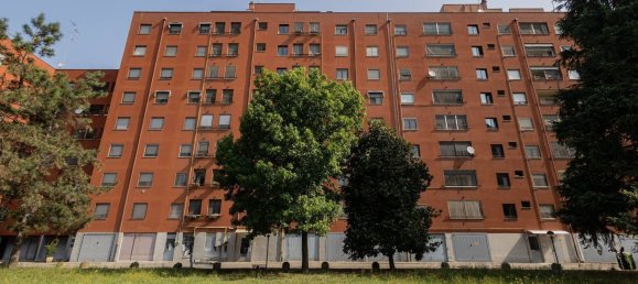 2 bedrooms Apartment in Milan, Italy No. 360716 20