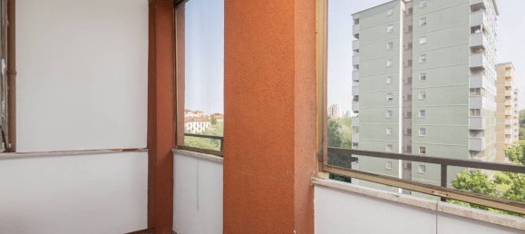 2 bedrooms Apartment in Milan, Italy No. 360716 9