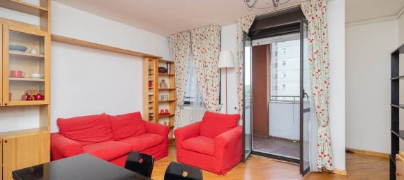 2 bedrooms Apartment in Milan, Italy No. 360716 2