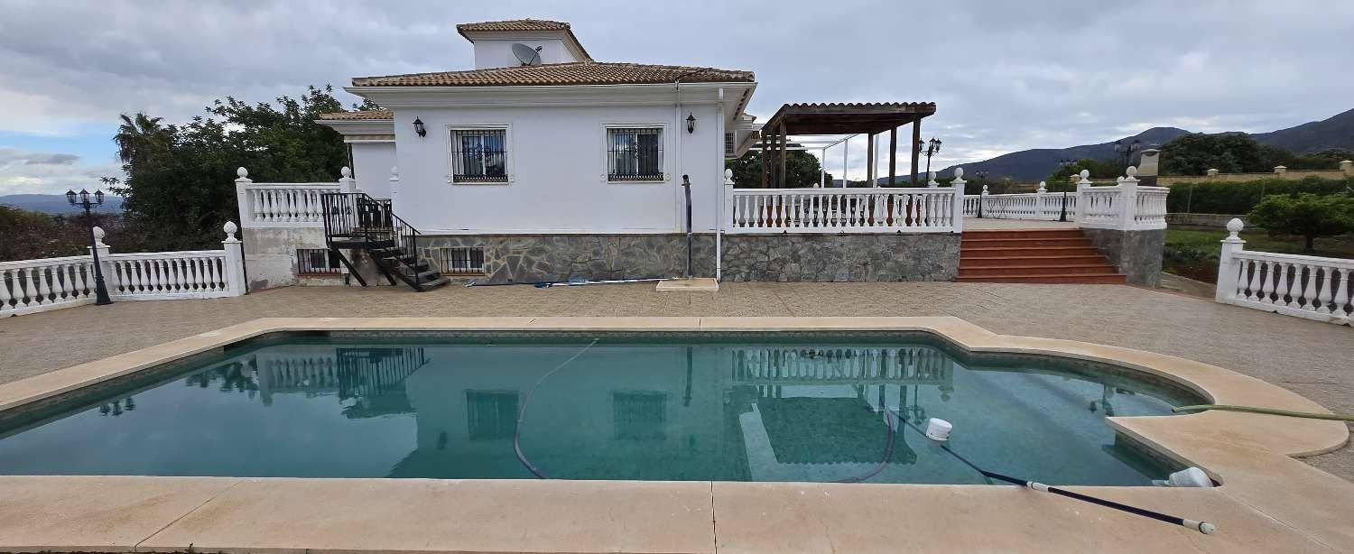 6 chambres Villa à Alhaurin de la Torre, Spain No. 146598