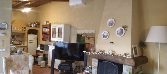12 rooms House in Capannori, Italy No. 11006 94
