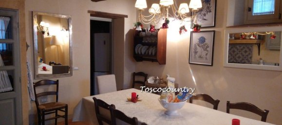 12 rooms House in Capannori, Italy No. 11006 9