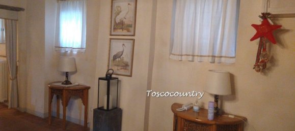 12 rooms House in Capannori, Italy No. 11006 17