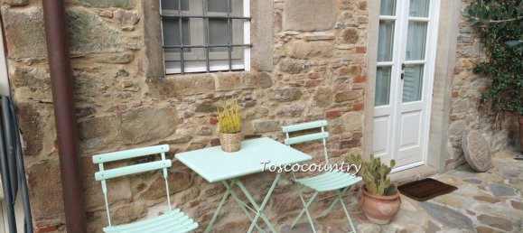 12 rooms House in Capannori, Italy No. 11006 48